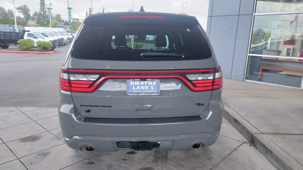 Used 2023 Dodge Durango R/T w/ Blacktop Package AWD/4WD image 4