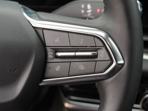 Used 2026 Chevrolet Equinox LT image 27