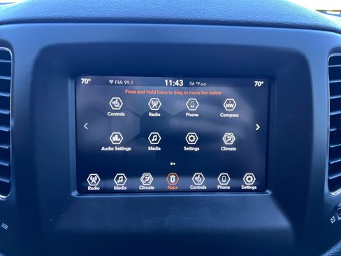 Used 2020 Jeep Compass Latitude w/ Cold Weather Group image 13