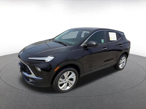 Used 2025 Buick Encore GX Preferred AWD/4WD image 7