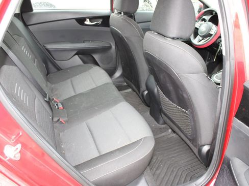 Used 2019 Kia Forte S image 17