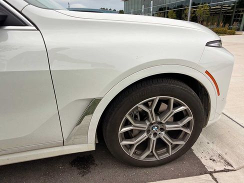 Used 2024 BMW X7 xDrive40i w/ Executive Package AWD/4WD image 13