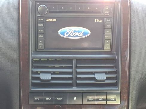 Used 2007 Ford Explorer Limited AWD/4WD image 6