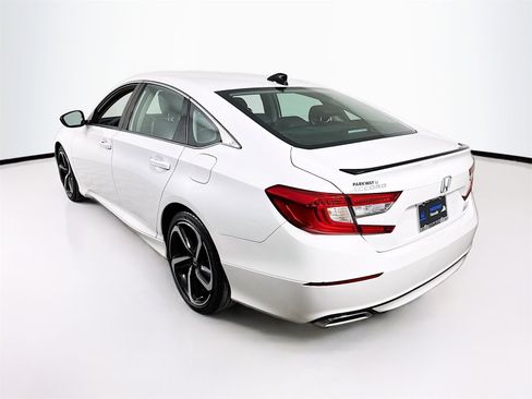 Used 2022 Honda Accord Sport Special Edition image 5