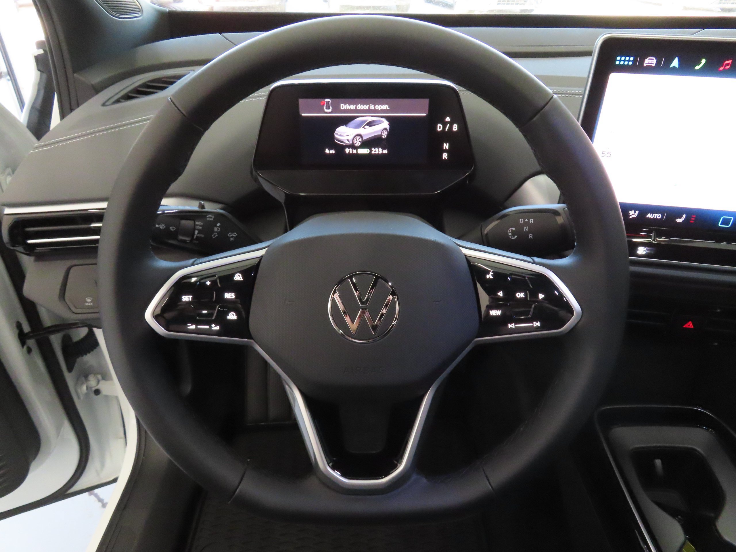 New 2026 Volkswagen ID.4 Pro RWD image 14