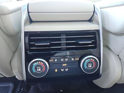 Certified 2023 Land Rover Range Rover SE image 21