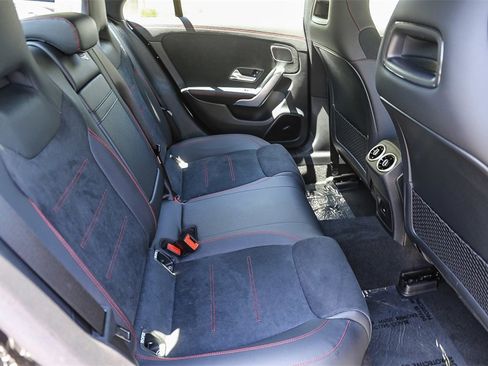 New 2025 Mercedes-Benz CLA 250 image 20