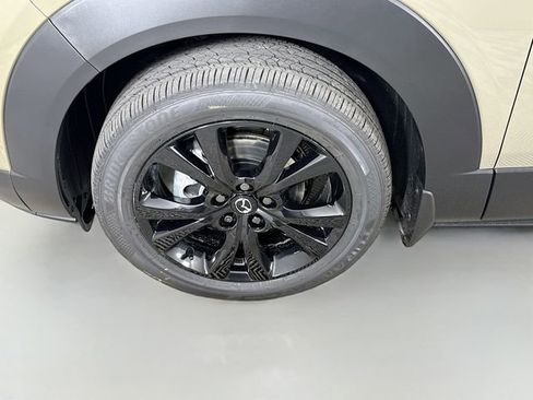 Used 2025 MAZDA CX-30 Carbon AWD/4WD image 31