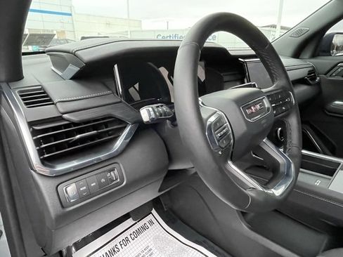 Certified 2025 GMC Acadia Elevation image 31