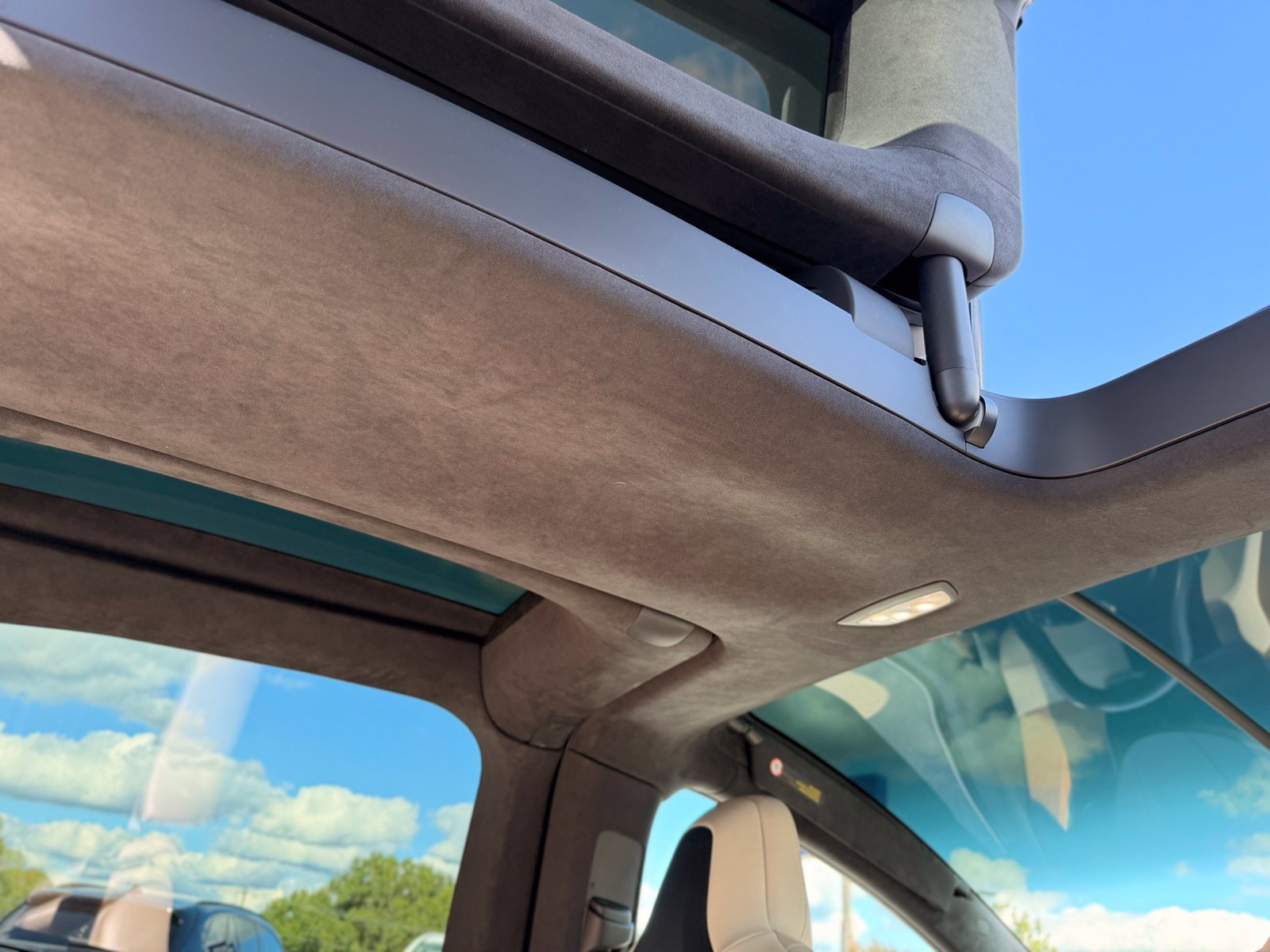 Used 2019 Tesla Model X 75D AWD/4WD image 34