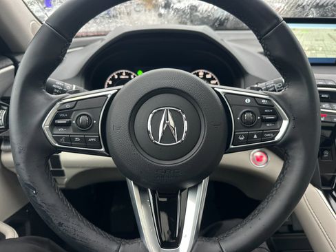 Used 2025 Acura RDX w/ Technology Package image 23