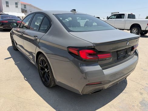 Used 2021 BMW 540i w/ M Sport Package RWD image 2