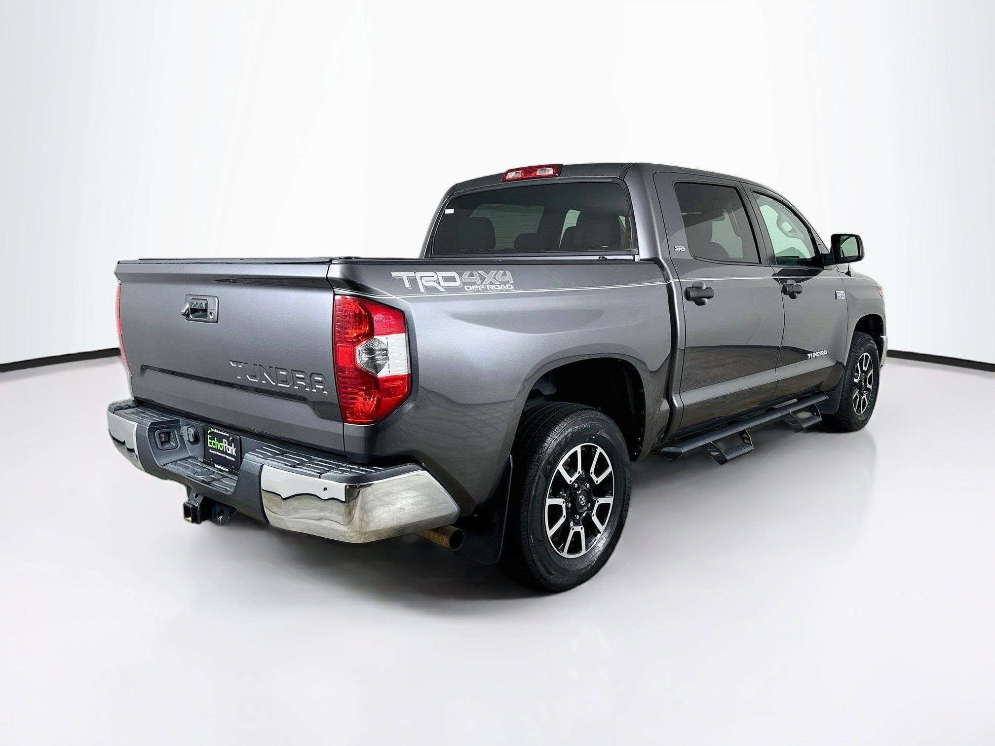 Used 2019 Toyota Tundra SR5 AWD/4WD image 9
