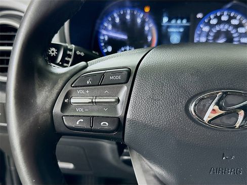 Used 2021 Hyundai Kona SEL image 22