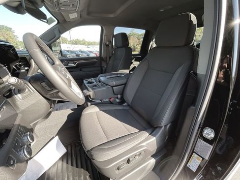 New 2026 GMC Sierra 2500 SLE w/ SLE Value Package; image 25