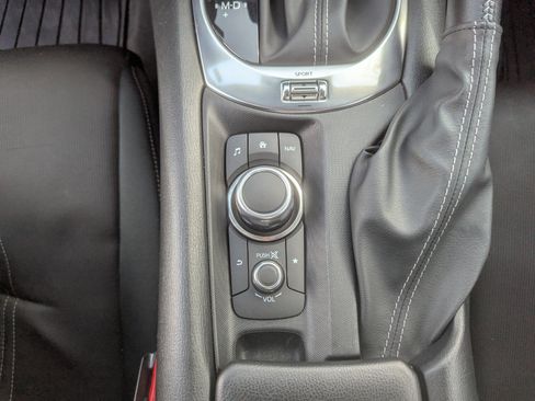 Used 2021 MAZDA MX-5 Miata RF Club image 24