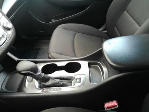Used 2023 Chevrolet Malibu LS FWD image 37