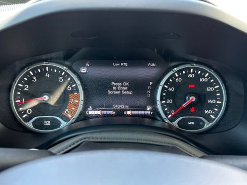 Certified 2023 Jeep Renegade Trailhawk AWD/4WD image 28