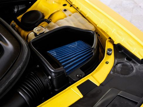 Used 2017 Dodge Challenger R/T image 45