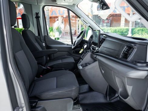 Used 2023 Ford Transit 350 XLT image 35