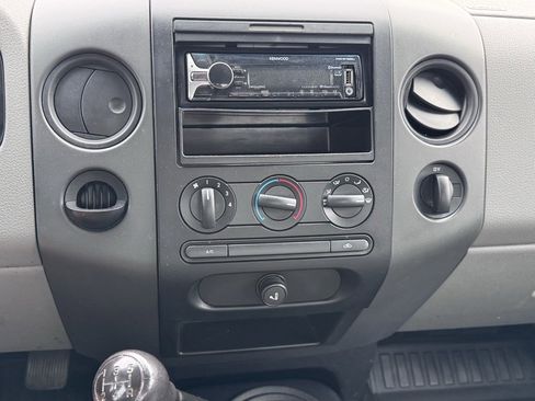 Used 2005 Ford F150 XL image 21