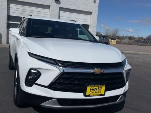 Used 2024 Chevrolet Blazer LT image 4