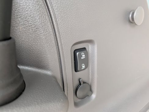 Used 2011 Ford Edge Limited w/ 301A Rapid Spec Order Code image 20