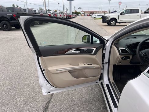 Used 2016 Lincoln MKZ AWD w/ Equipment Group 300A Reserve image 11