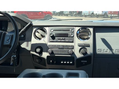 Used 2014 Ford F350 XLT AWD/4WD image 16
