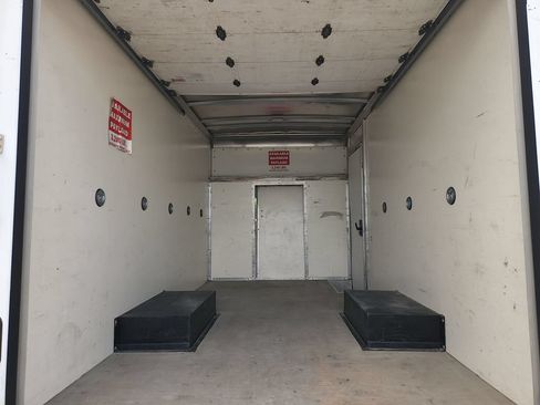Used 2022 Ford Transit 350 DRW RWD image 15
