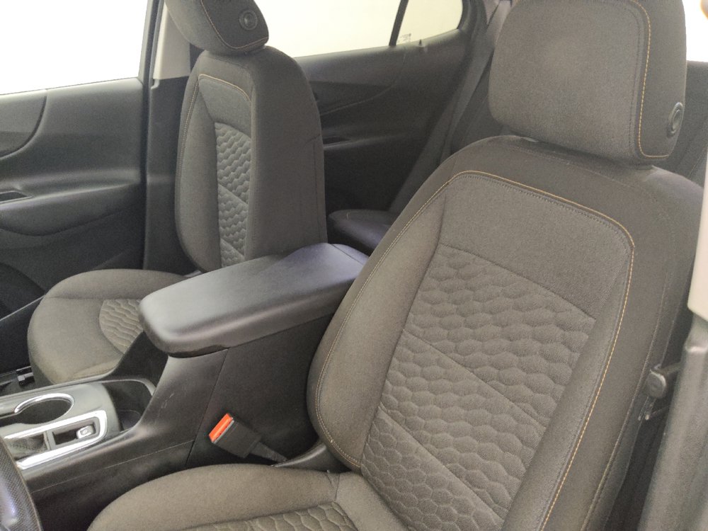 Used 2019 Chevrolet Equinox LT FWD image 17