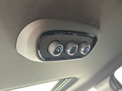 Used 2022 Dodge Durango R/T w/ Trailer Tow Group IV image 26