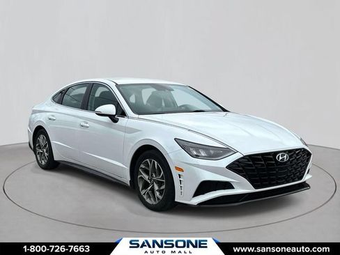 Certified 2022 Hyundai Sonata SEL FWD image 1