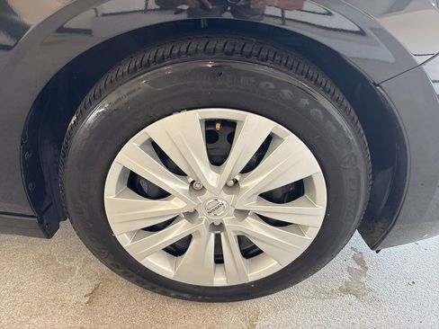 Used 2023 Nissan Sentra S w/ Electronics Package image 28