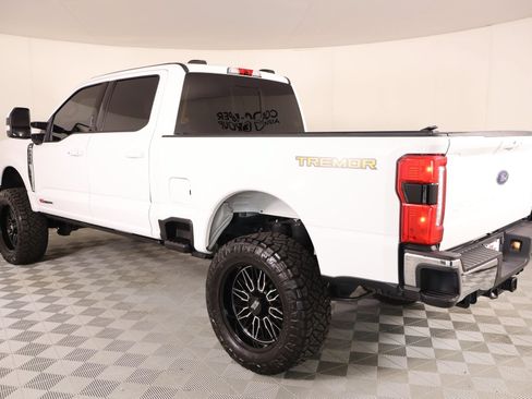 Used 2023 Ford F250 Lariat w/ Lariat Ultimate Package AWD/4WD image 24