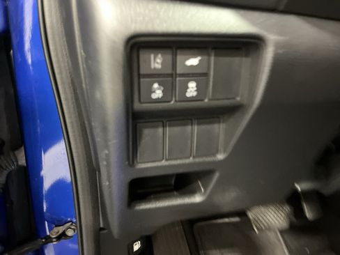 Used 2021 Honda CR-V Touring image 30