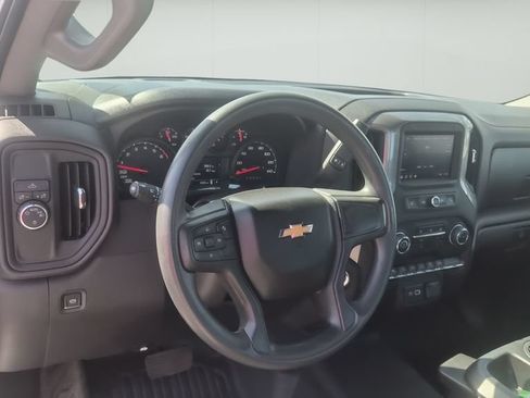 Used 2025 Chevrolet Silverado 1500 W/T RWD image 11