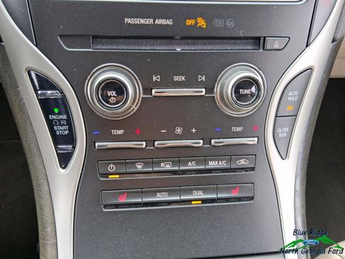 Used 2019 Lincoln Nautilus Select FWD image 23