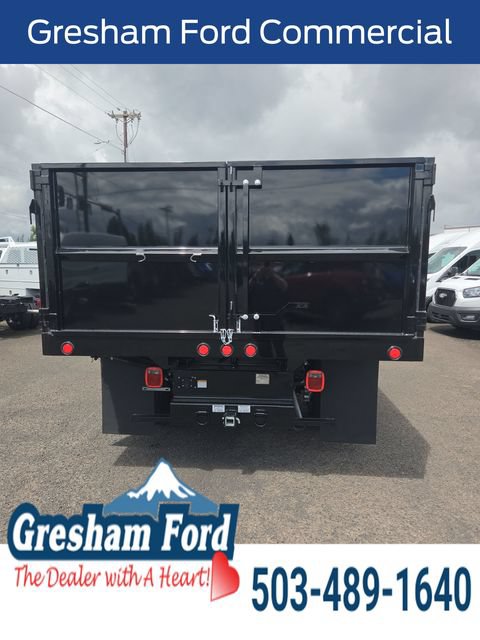 New 2026 Ford F550 4x4 Crew Cab image 7