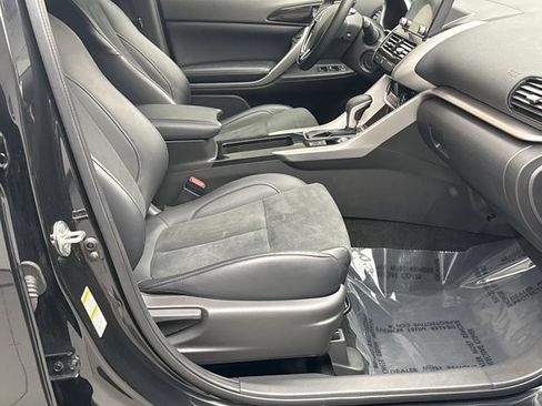 Used 2025 Mitsubishi Eclipse Cross SE AWD/4WD image 17