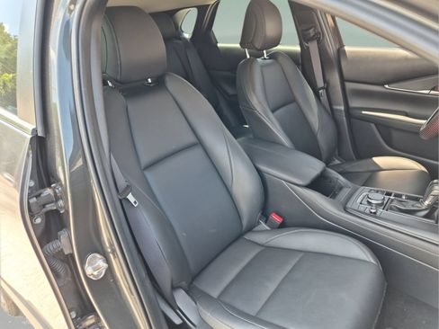 Used 2021 MAZDA CX-30 FWD 2.5 S w/ Select Package image 19