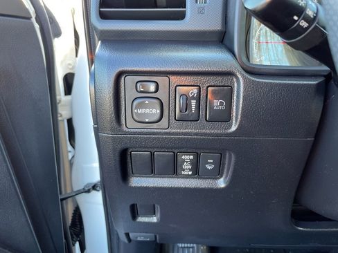 Used 2023 Toyota 4Runner SR5 image 25