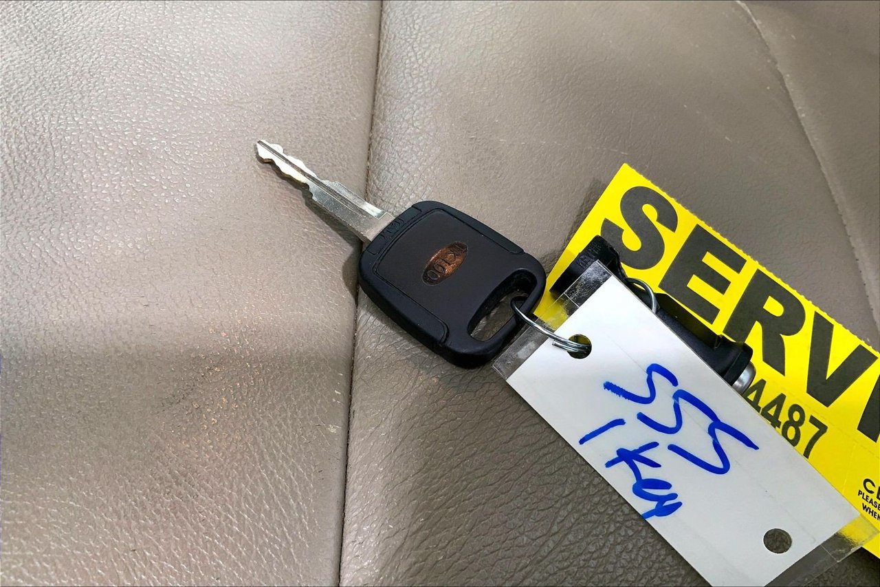 Used 2007 Ford F150 Lariat RWD image 19