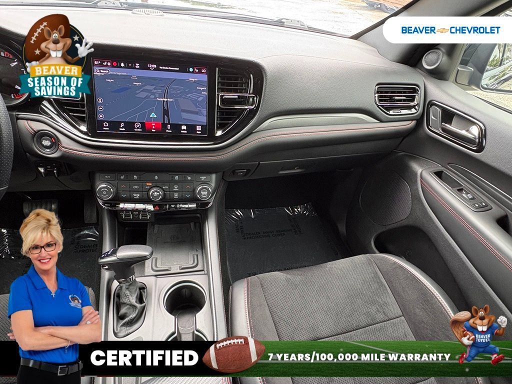 Used 2024 Dodge Durango R/T w/ Tow 'N Go Package AWD/4WD image 17