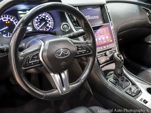 Used 2017 INFINITI Q60 3.0t w/ Premium Plus Package 3.0T image 14