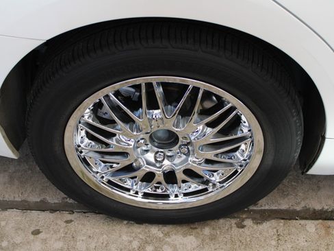 Used 2014 Lexus ES 350 image 24