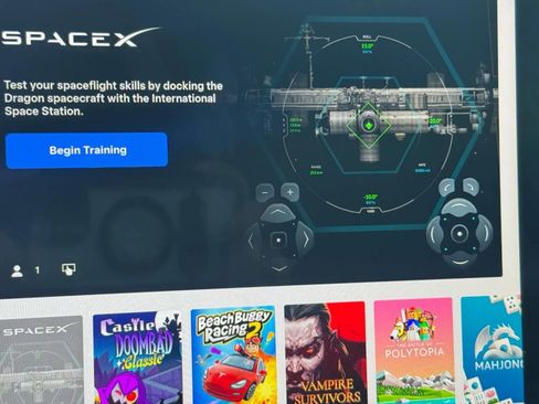 Used 2024 Tesla Model Y Performance image 23