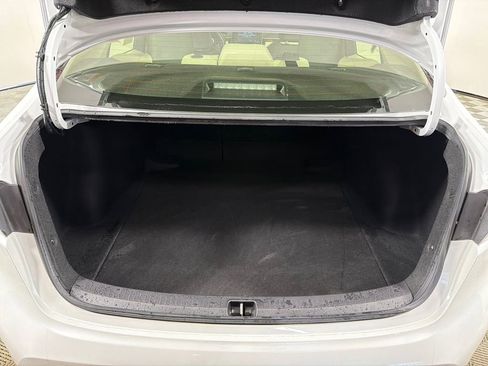 Used 2022 Toyota Corolla LE FWD image 18