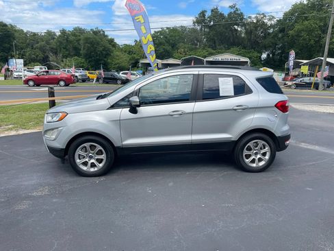 Used 2021 Ford EcoSport SE FWD image 3