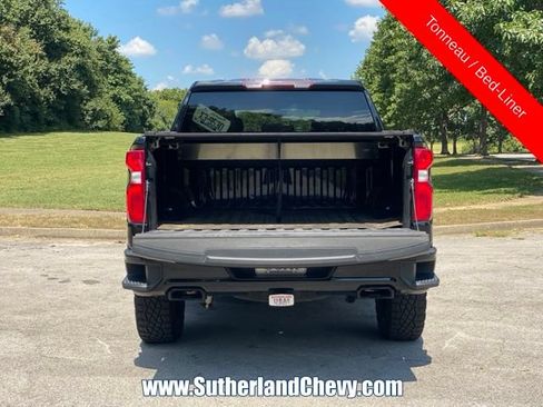 Used 2021 Chevrolet Silverado 1500 LT Trail Boss w/ LPO, Dark Essentials Package AWD/4WD image 14